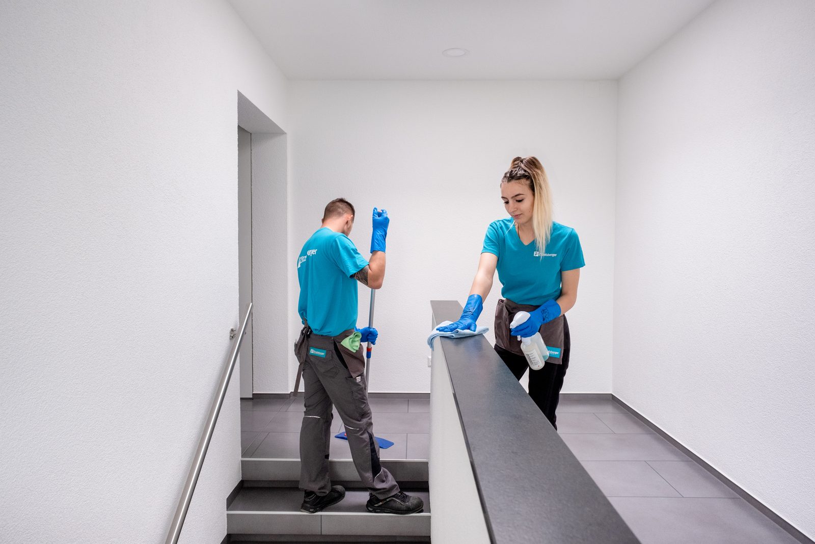 Professionelle Unterhaltsreinigung – Zitzelsberger Gebäudereinigung